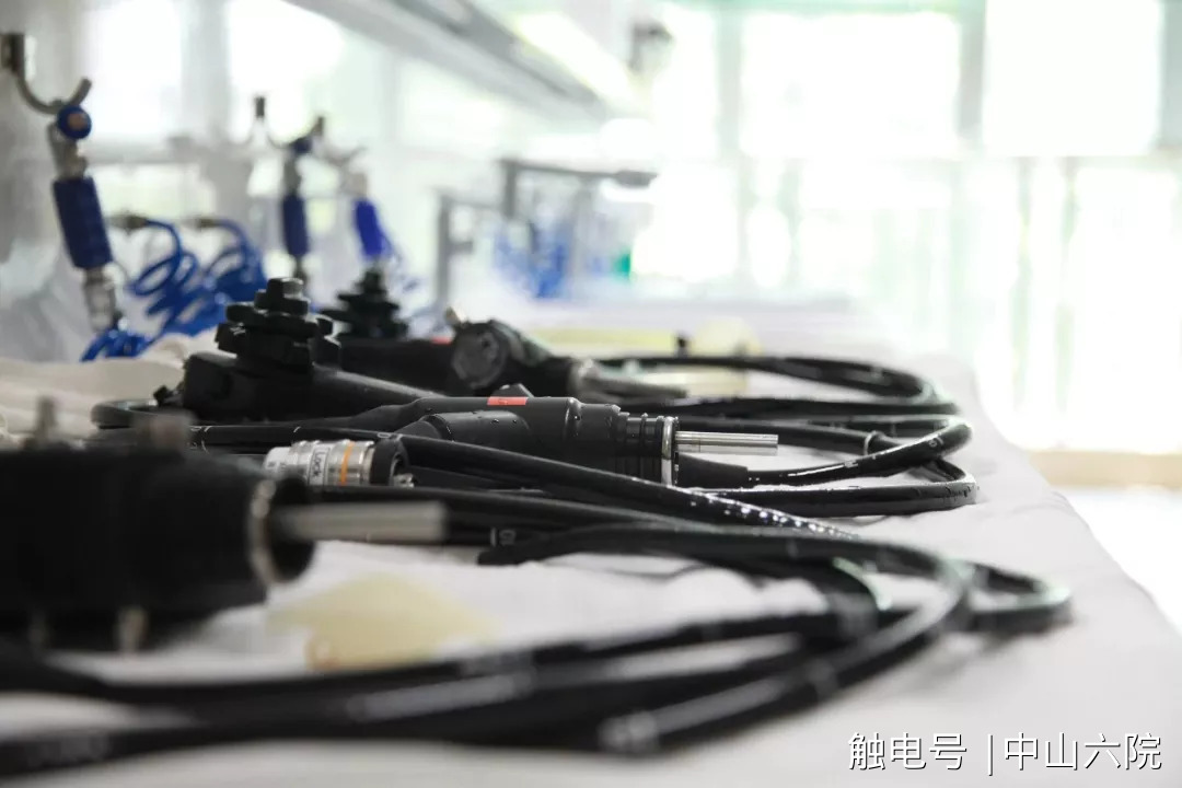 对消化内镜进行清洗与消