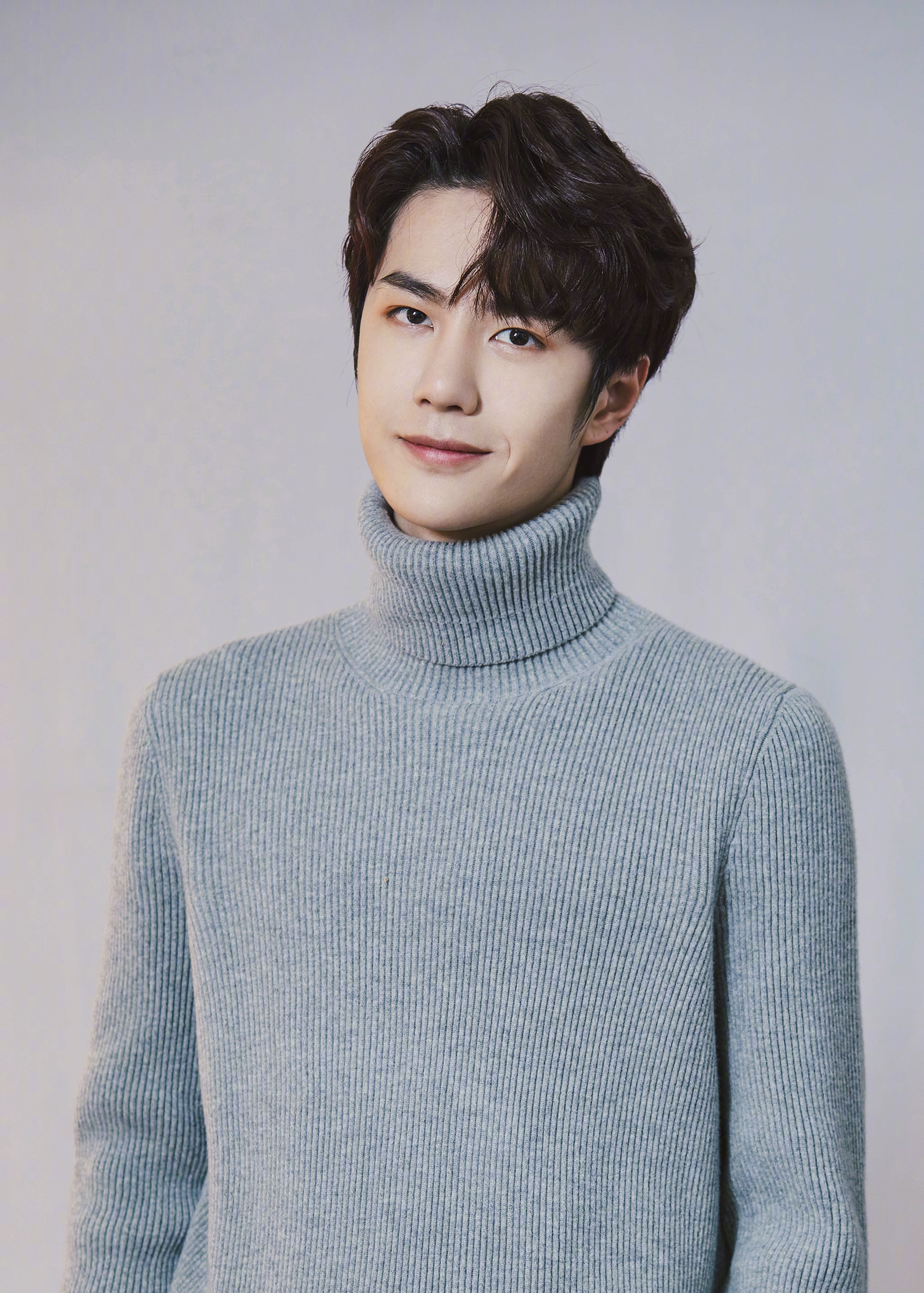 粉丝吵得不可开交,程潇和王一博到底谁更糊?