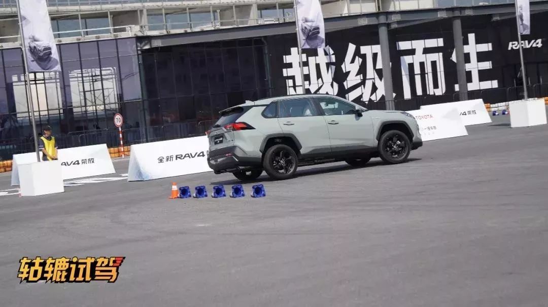 是什么让车主阿炽打算当RAV4的“回头客”？