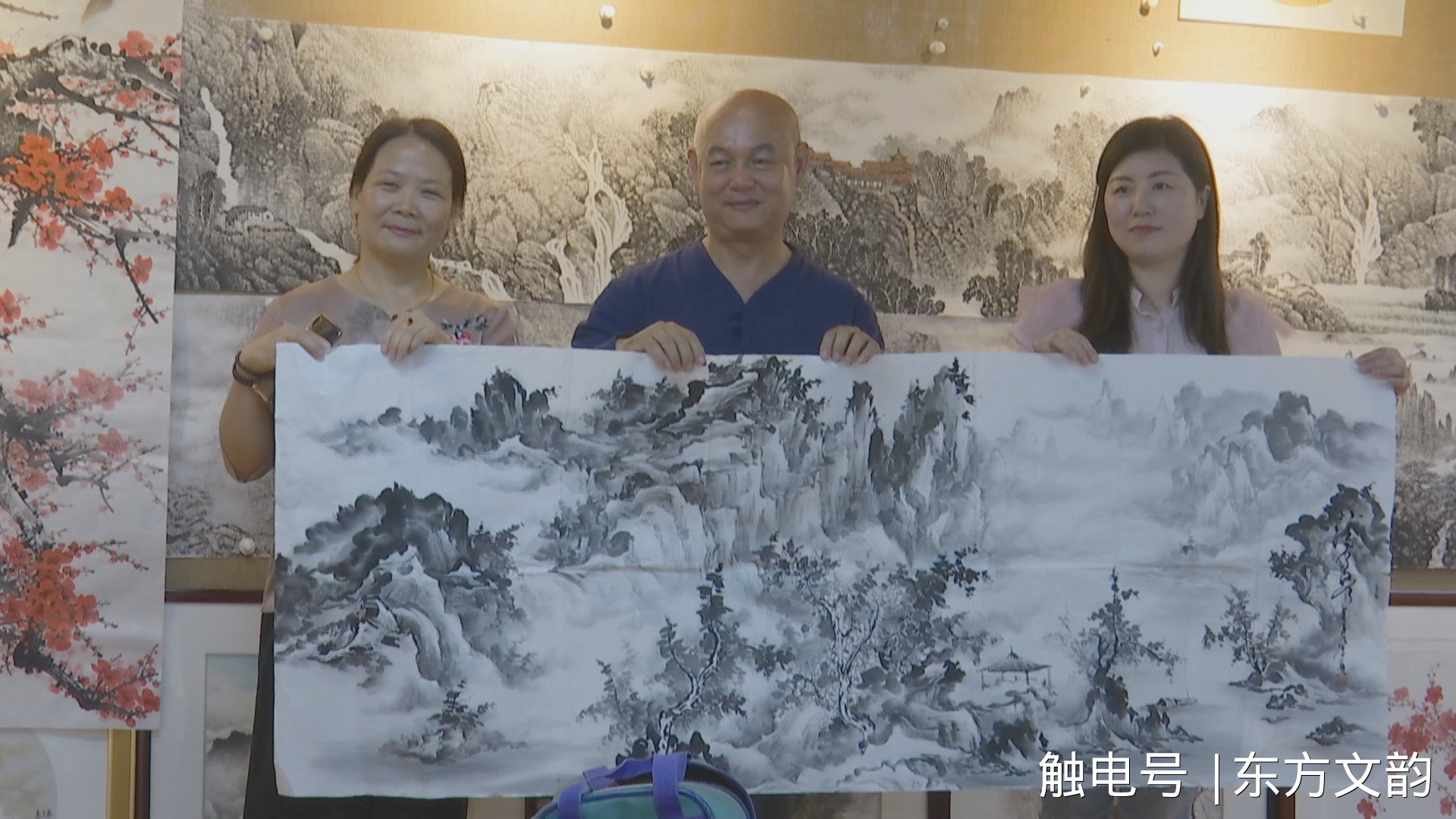 台湾南菁艺术学院院长柯沛鸿向铜陵金陵画院赠画 