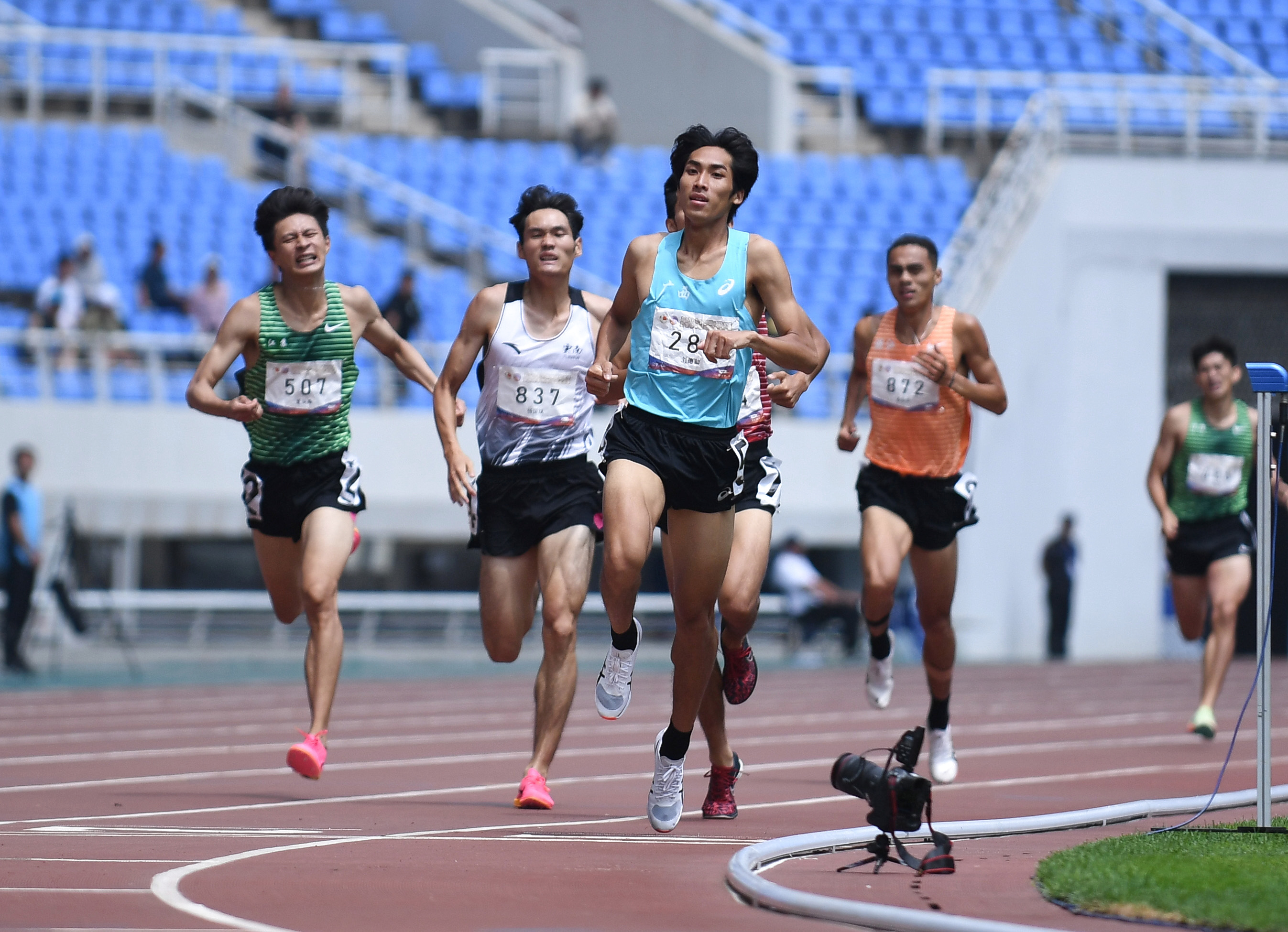 田径——全国冠军赛:刘德助获男子800米冠军