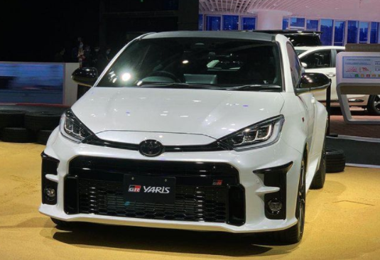 丰田GR YARiS、敞篷版科尔维特C8等，盘点进博会值得看的首发新车