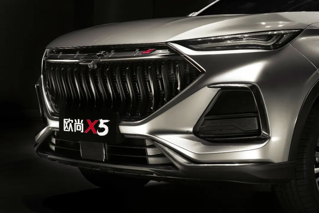 长安欧尚X5内饰图终于曝光？抢占10万级SUV细分市场！