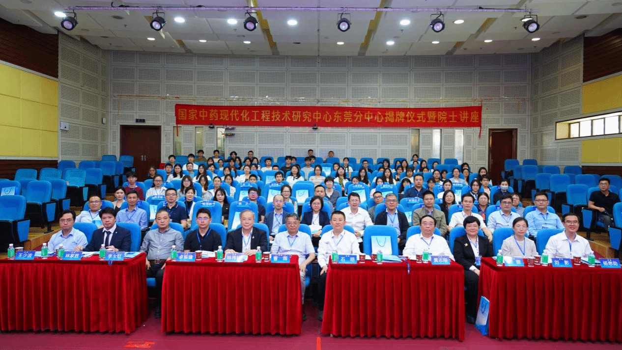 欧美男男videos热度持续攀升引关注，背后原因成谜引发多方猜测，数据表现亮眼刷新平台记录，行业趋势变化值得深思。