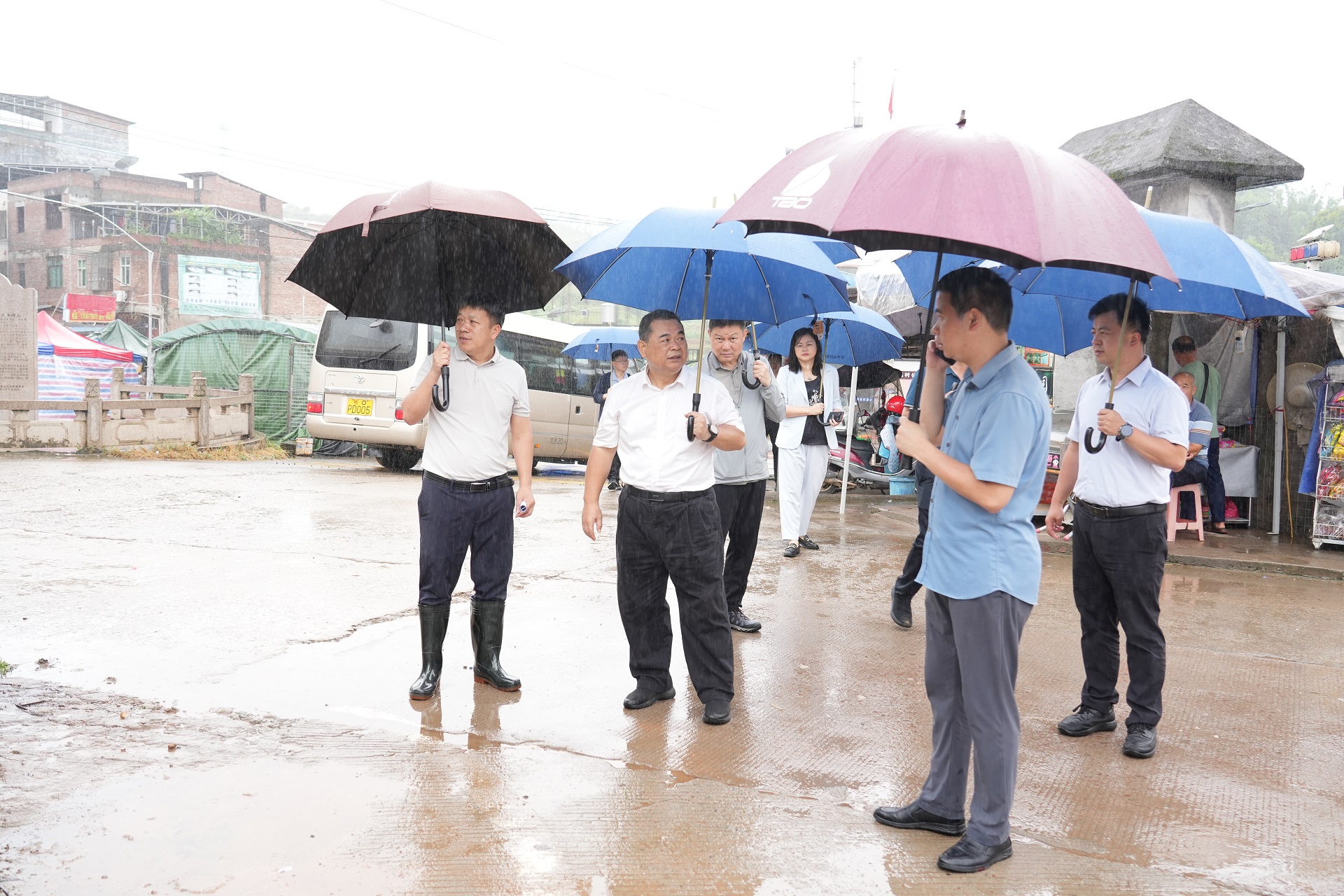 和平县贝墩镇名人图片