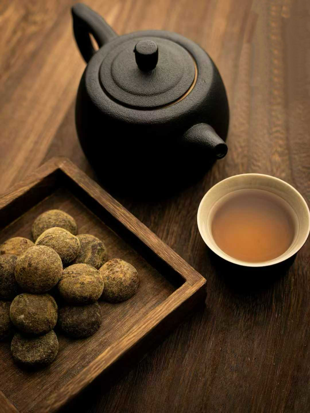 冬日的惬意，将时光甄藏的化橘红融入日常茶饮，温暖入怀