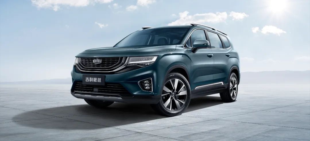 豪越上市后热度高居不下，对比瑞虎8之后才知道值不值得买！