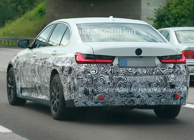 重磅新车谍照|宝马3系纯电动曝光，斯柯达首款纯电动车即将上市