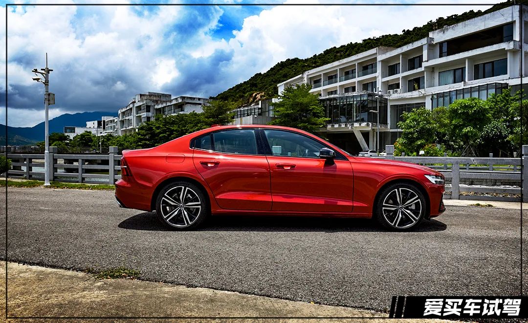 391马力/零百加速仅5秒，这也许是你能买到最强的沃尔沃S60！