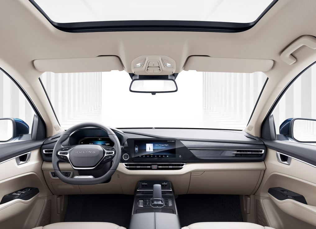 五菱凯捷，第八代高尔夫“领衔”，看看成都车展“跳票”的新车？