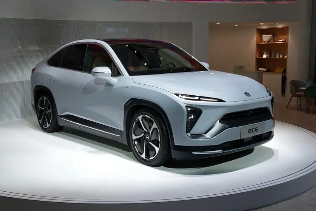 淘汰赛加速，造车新势力如何在成都车展上“自证”存活？