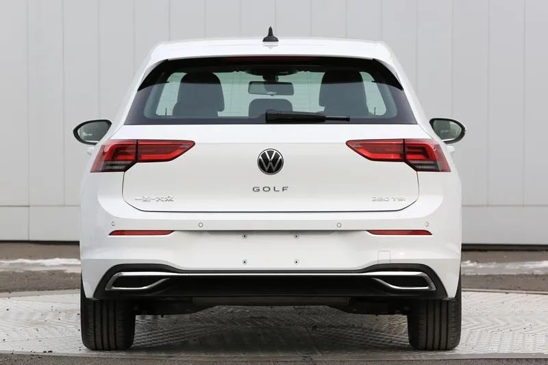 思域两厢上市了，可更诱人的两厢车还在后面，十万不到就拿下