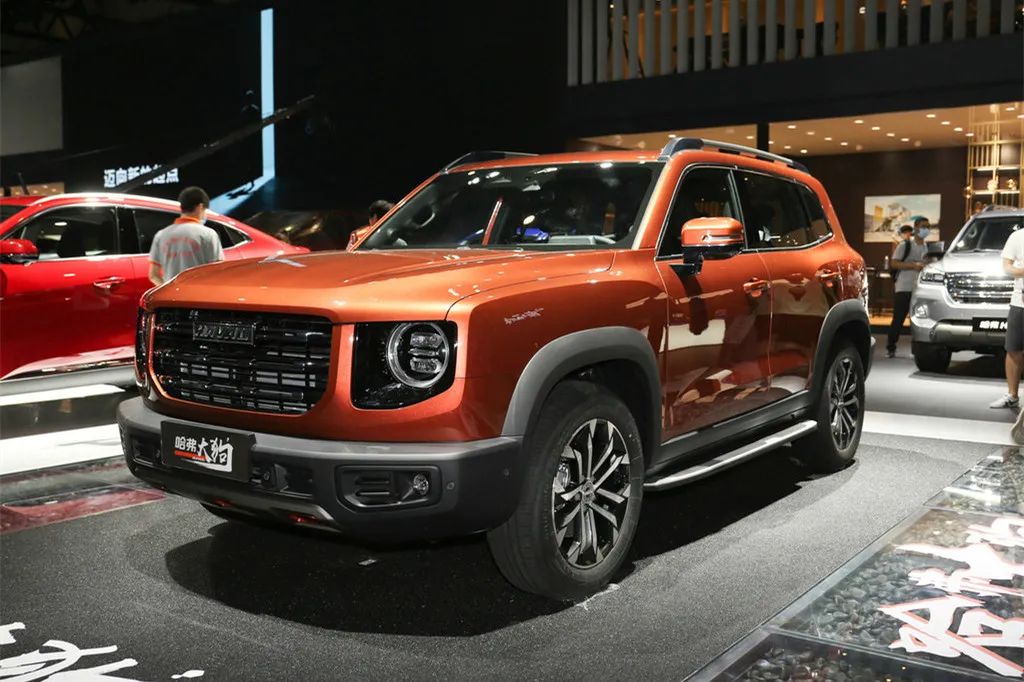 造型变硬和尾部加长，哪种“进化”会成为车市的下一个爆点？