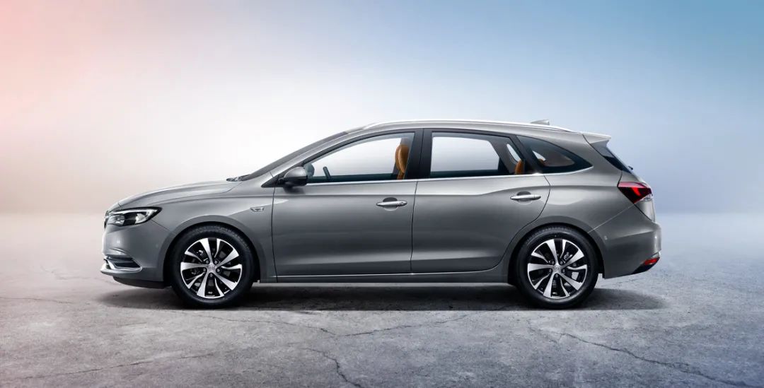 新宝骏RC-5W上市，同样亲民的旅行车还有它们，最低不到五万元