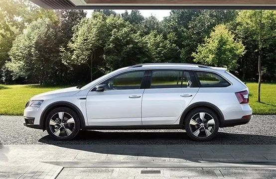 新宝骏RC-5W上市，同样亲民的旅行车还有它们，最低不到五万元