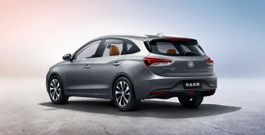 新宝骏RC-5W上市，同样亲民的旅行车还有它们，最低不到五万元