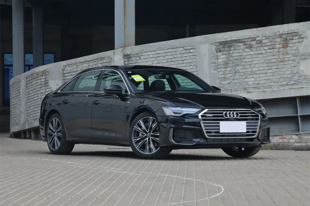 轴距都超3米，配置奢华，红旗H9与奥迪A6L怎么选？