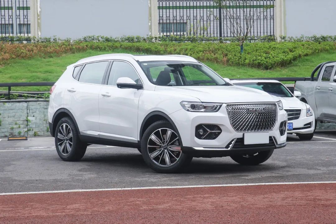 选择黑马还是常青树？比亚迪宋Pro和哈弗H6两款热门家用SUV大PK