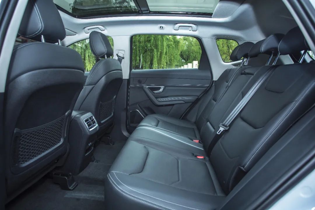 选择黑马还是常青树？比亚迪宋Pro和哈弗H6两款热门家用SUV大PK