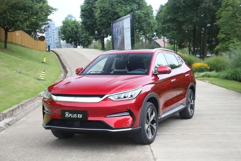 怕纯电车起火爆炸？选磷酸铁锂版本即可，这几款续航长又安全