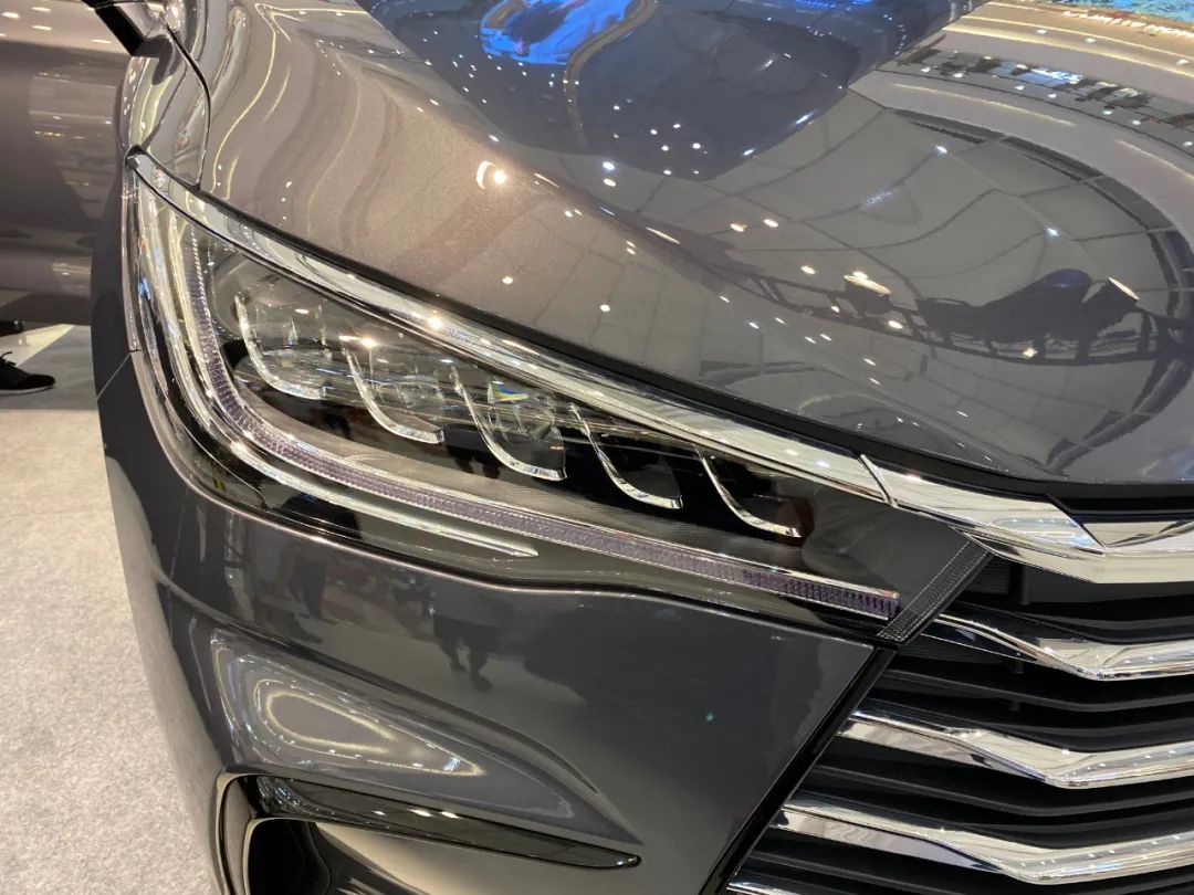 9.48万起售，宋MAX升级版登陆广州，标配比亚迪最新“黑科技”