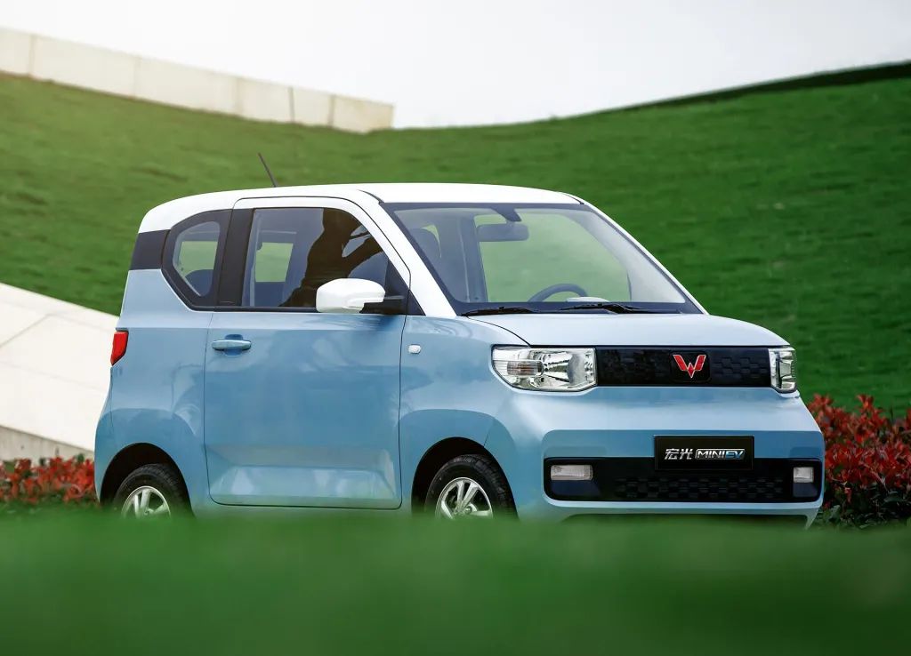 补贴退坡首个完整月，8月各车企的新能源车战况如何？