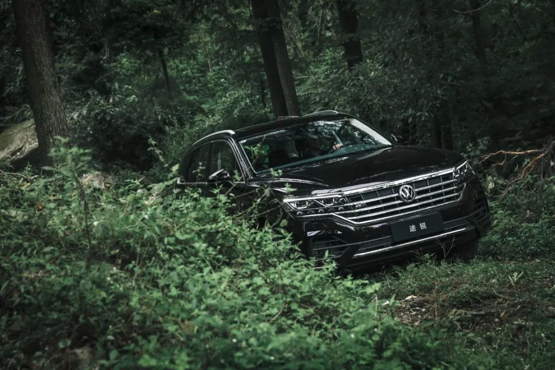 途观X/途锐PHEV首秀！大众再出手，买SUV还考虑自主品牌？