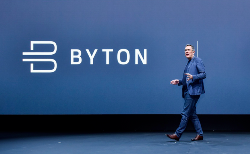 四面楚歌，拜腾的逆袭之路“难于上青天”