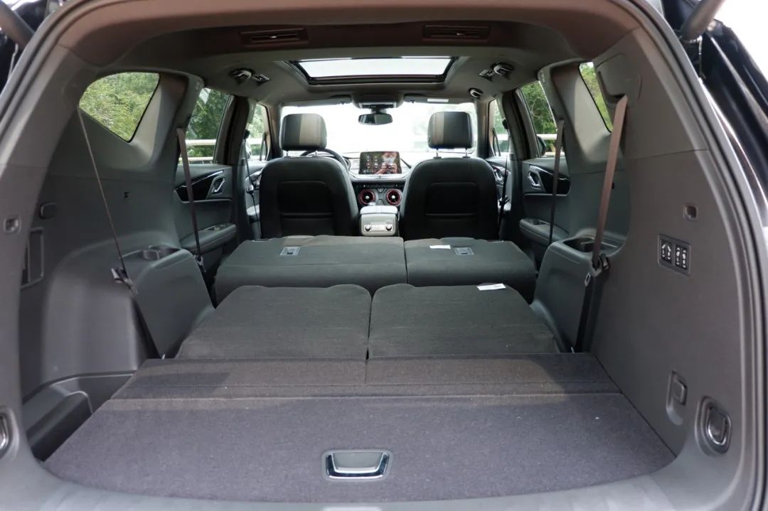 国庆出游没地住？这几款SUV可让你当床睡，最低不足9万