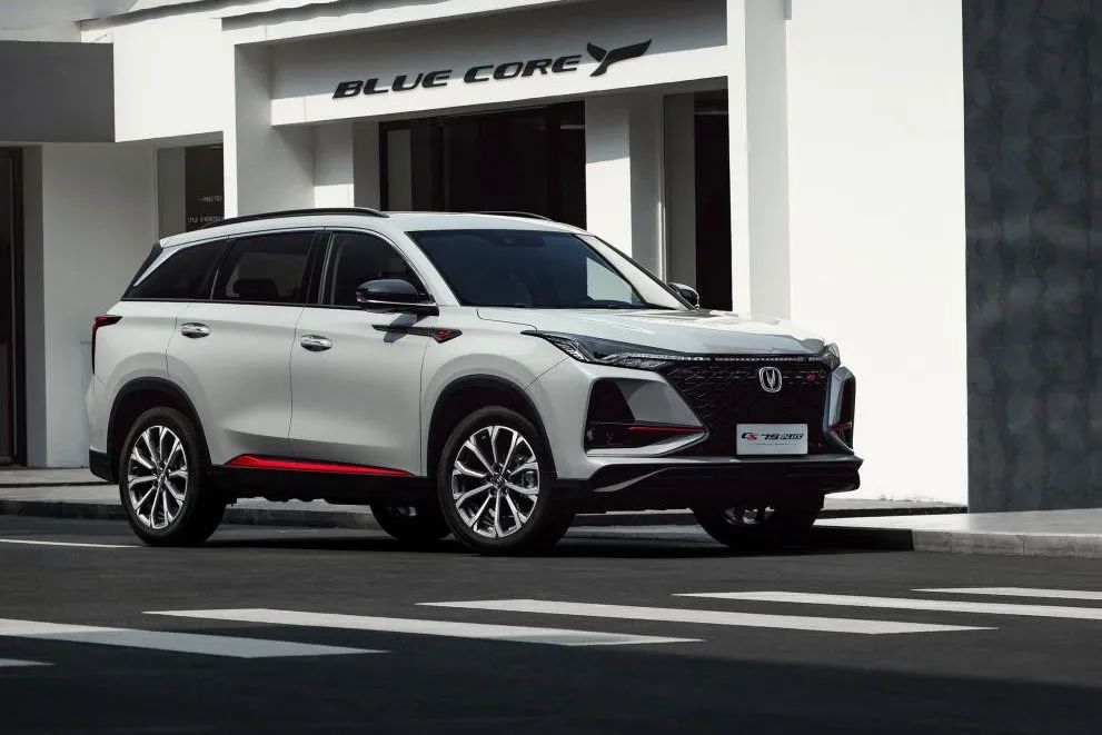 国庆出游没地住？这几款SUV可让你当床睡，最低不足9万