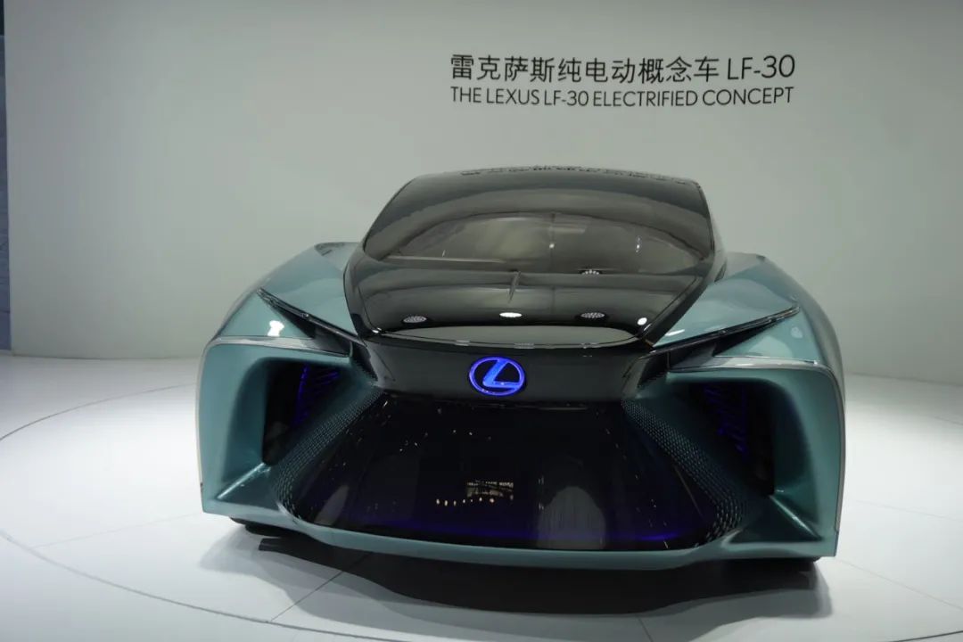 雷克萨斯LF-30国内首秀，展示未来十年电气化车型的样子！