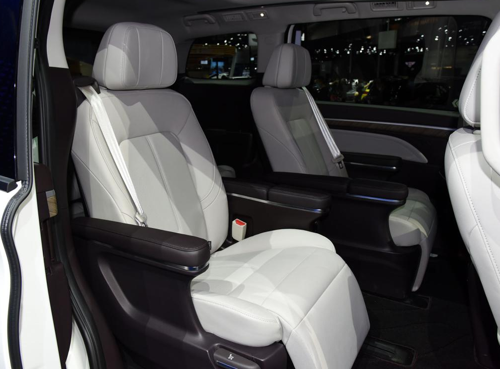 北京车展亮相/上市的四款MPV车型，“奶爸”必看！