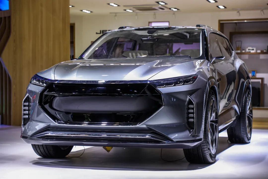 捷途X70PLUS全球首发，概念车亮相，看捷途如何抢头条