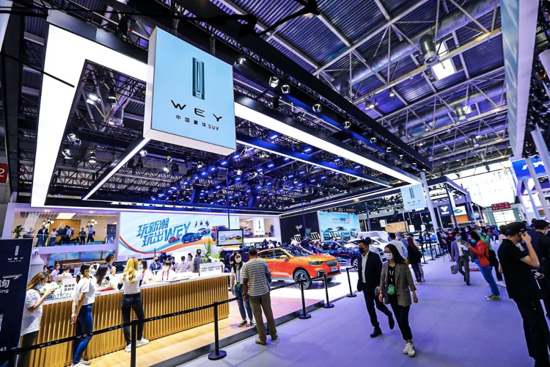 哈弗玩狗，欧拉玩猫，WEY玩坦克，长城展台有点意思