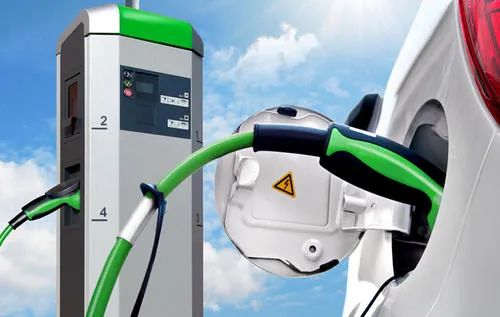 或者不用五年，十个新车主中就有四个买新能源车？