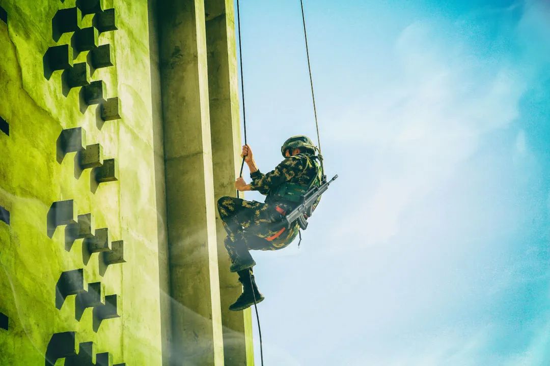 热血沸腾,看军人的冬季!