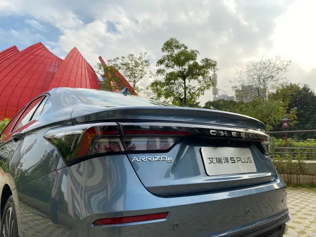 编辑部推荐｜2020年的“国产之光”