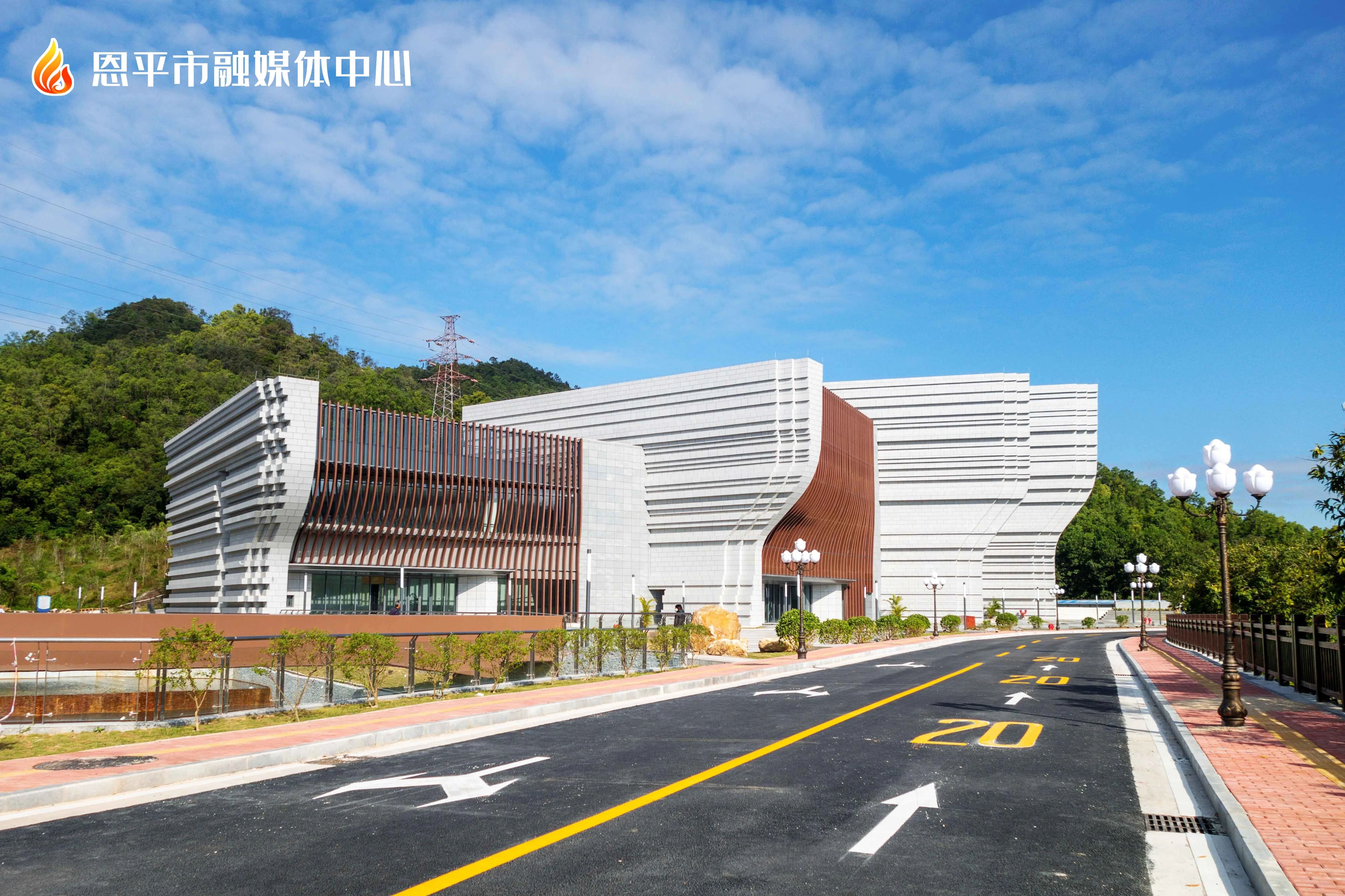 恩平新三馆颜值爆表大书房即将布置完毕