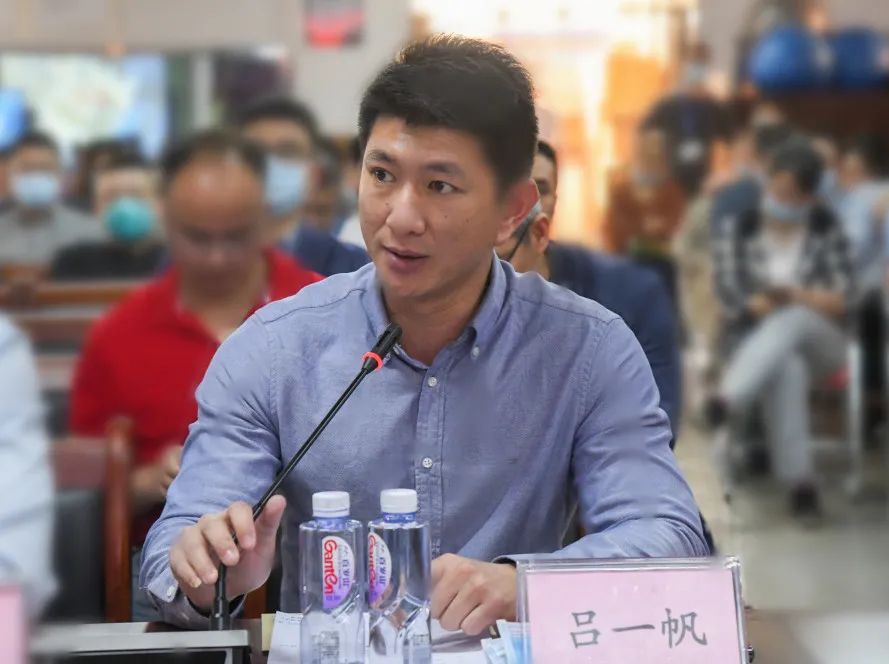 惠州市中心人民医院医务部主任吕一帆表示:重点学科建设的原则,医院