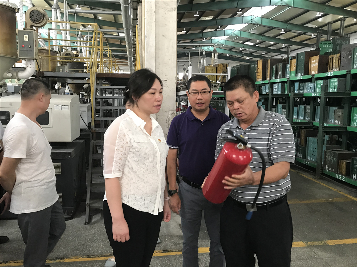 安全|三埠街道开展中秋、国庆“双节”前 安全生产检查