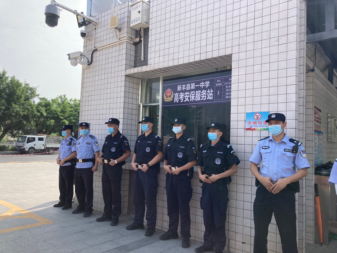 又是一年高考日!新丰县1378名考生斗志昂扬走进考场