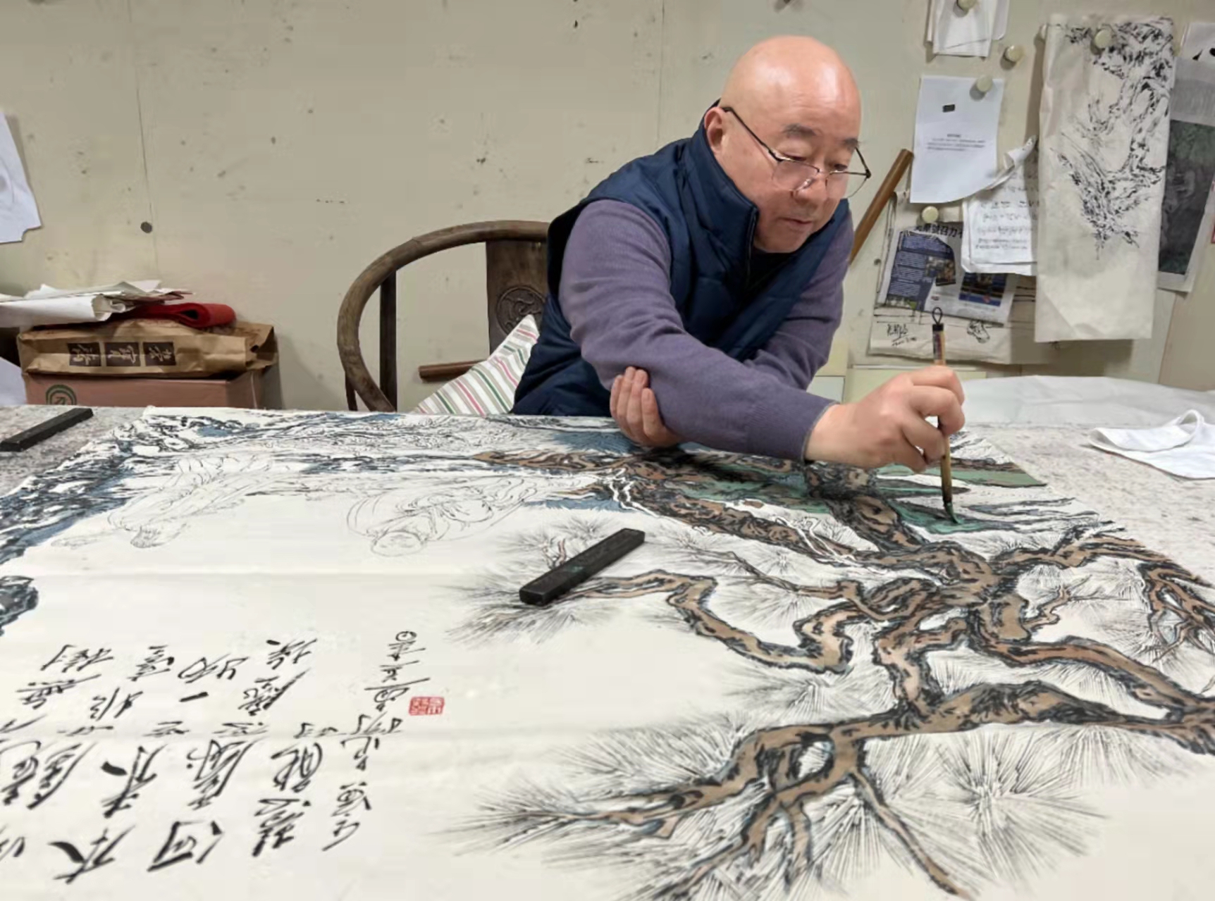 范扬开年开画笔惠能诗画诗禅意